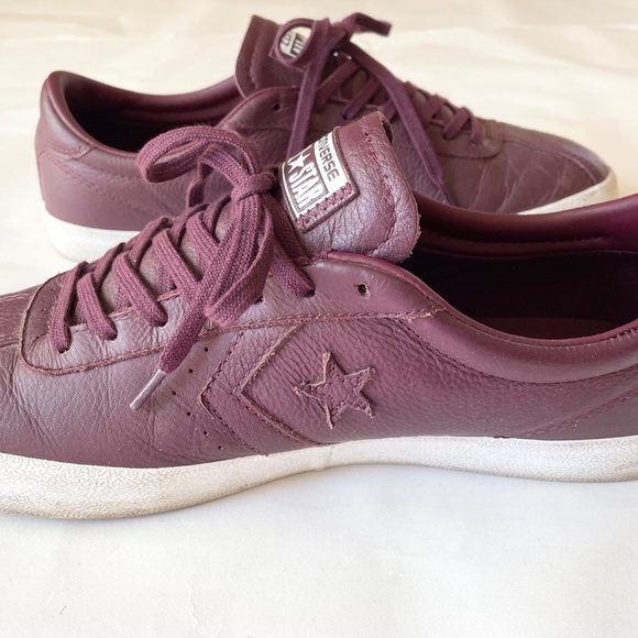 Converse All Star Burgundy Leather low top M-10.5 W-12 - Picture 2 of 8